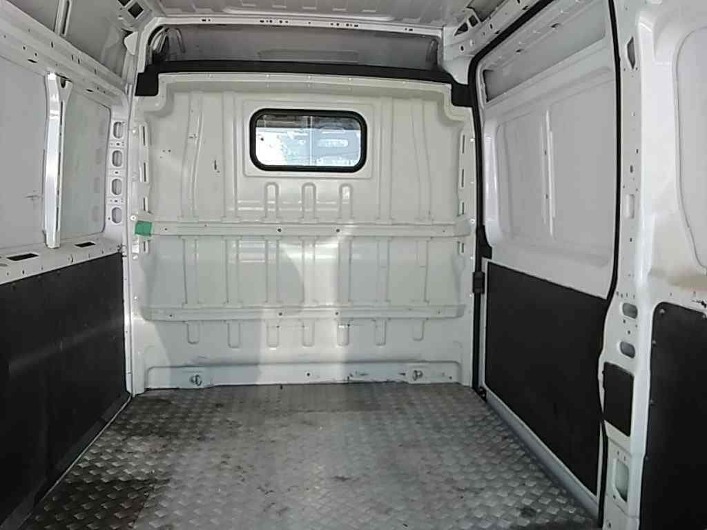 Foto 6 FIAT DUCATO 2.3 MULTIJET FURGÓN 130CV