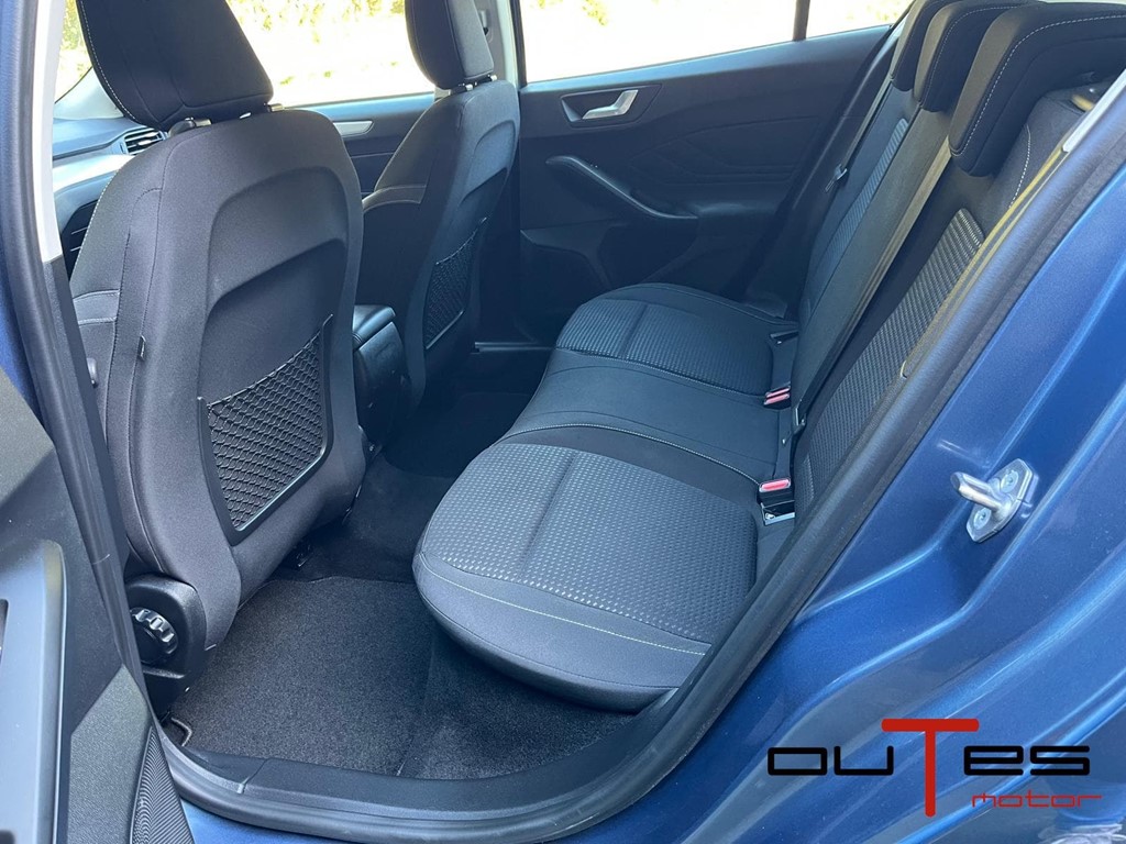 Foto 15 FOCUS BERLINA TREND EDITION 1.5 ECOBLUE 120CV 