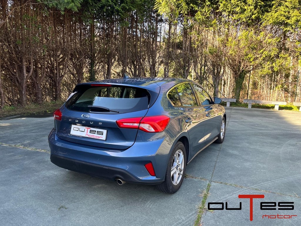 Foto 7 FOCUS BERLINA TREND EDITION 1.5 ECOBLUE 120CV 