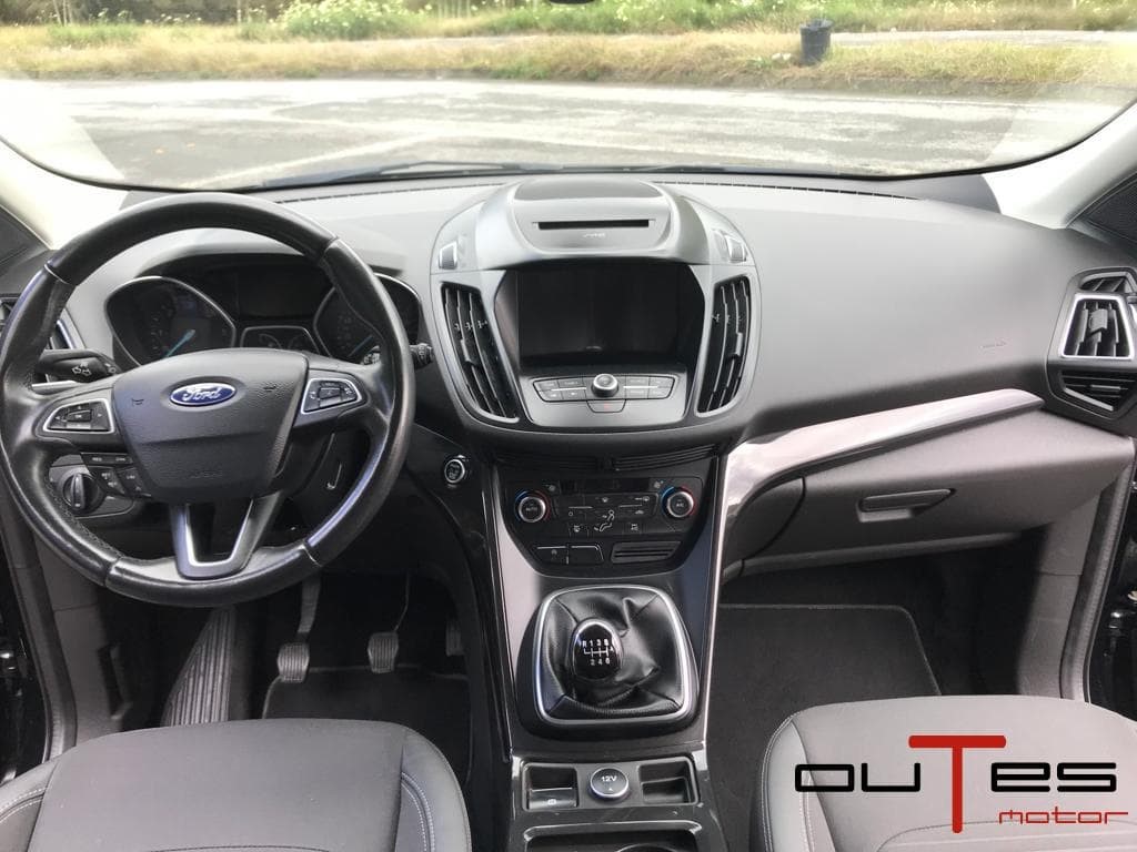 Foto 6 FORD KUGA  2.0 TDCI 150CV TITANIUM