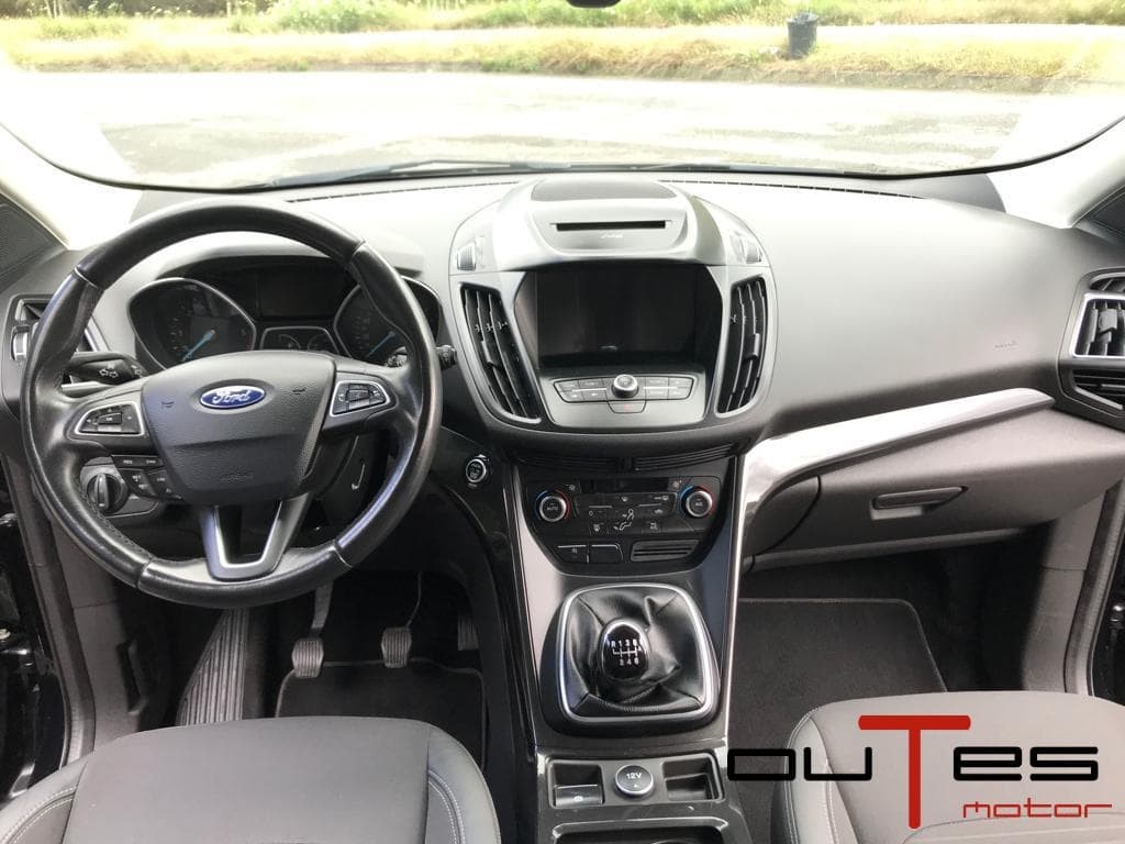 Foto 7 FORD KUGA  2.0 TDCI 150CV TITANIUM