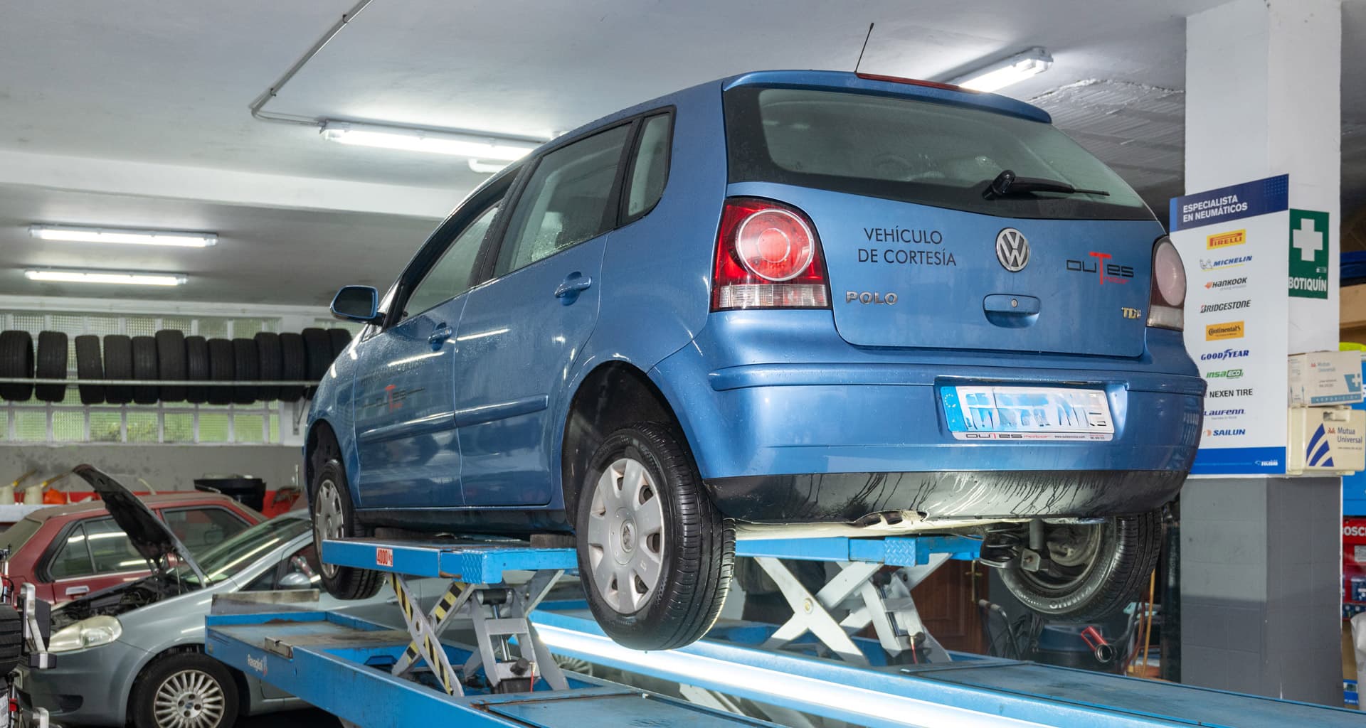 Taller coches en Noia