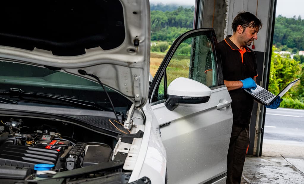 ¿Un coche a punto? Análisis y diagnosis con sistema BOSCH