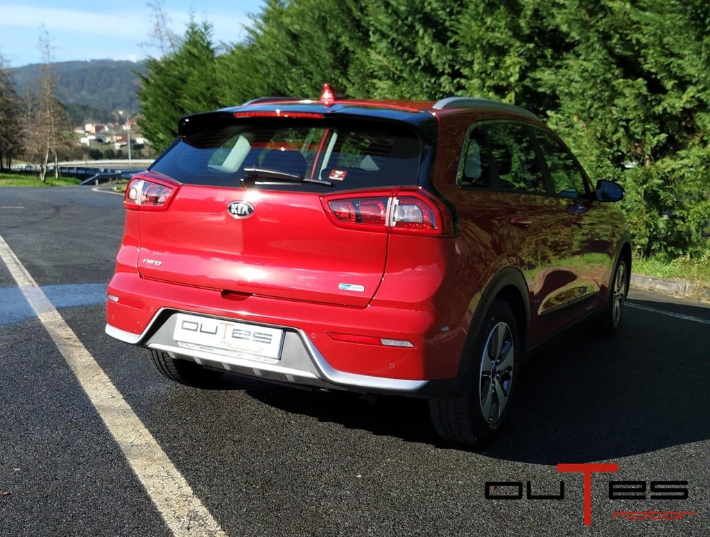 Foto 5 KIA NIRO CROSSOVER 1.6 GDI HÍBRIDO 141CV