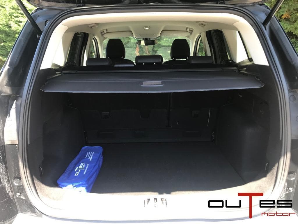 Foto 13 KUGA 5P 2G 2.0 TDCI 150 4X2 A-S-S TITANIUM