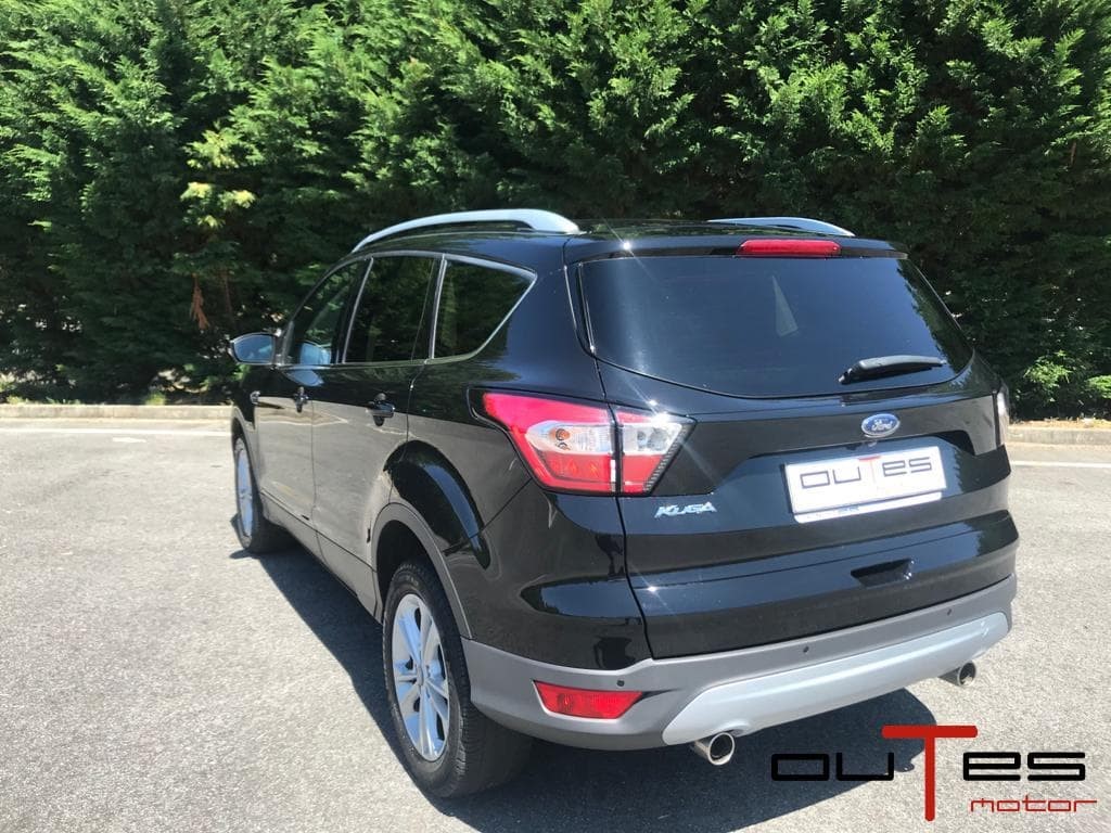 Foto 5 KUGA 5P 2G 2.0 TDCI 150 4X2 A-S-S TITANIUM