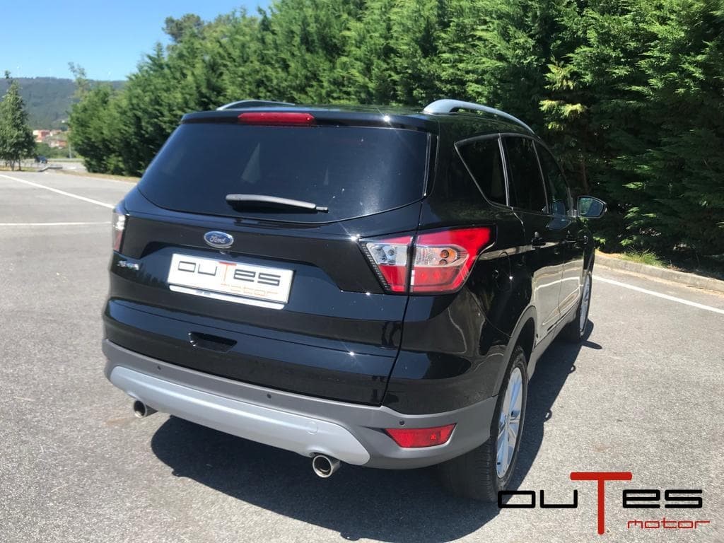 Foto 9 KUGA 5P 2G 2.0 TDCI 150 4X2 A-S-S TITANIUM