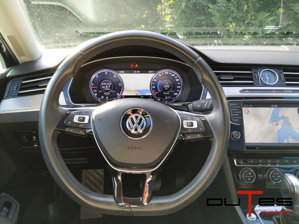 Foto 9  PASSAT VARIANT SPORT BMT 2.0 TDI DSG 150CV