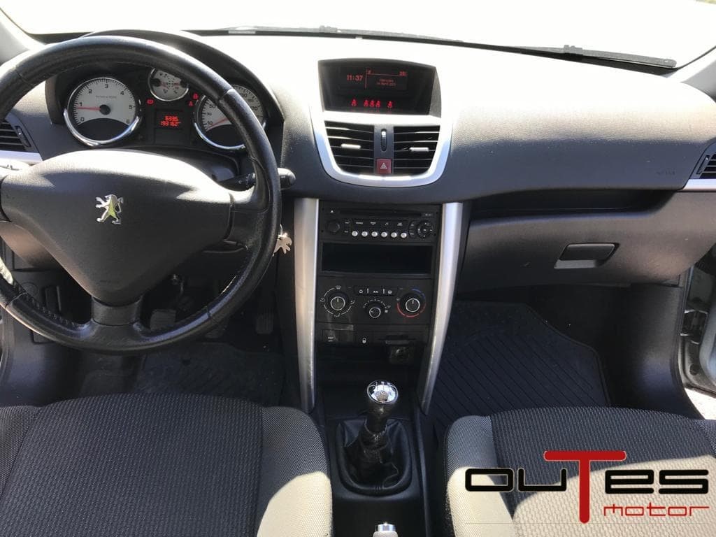 Foto 6 PEUGEOT 207 1.4HDI