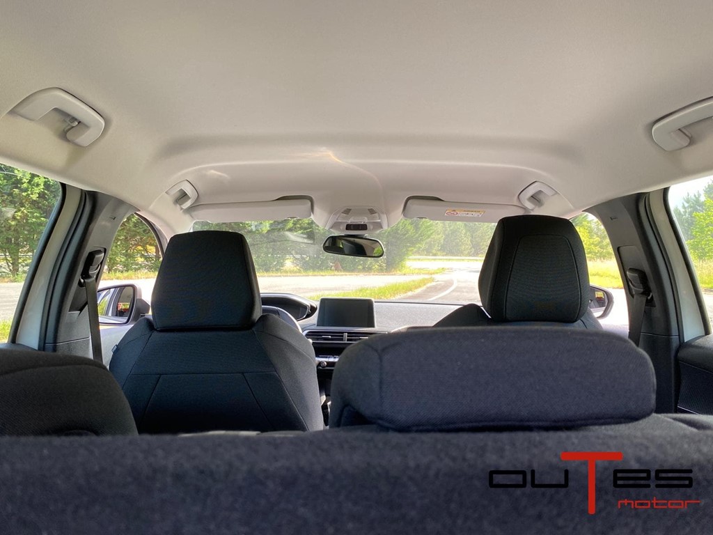 Foto 16 PEUGEOT 3008 1.5 BlueHDi 96kW 130CV SS Active Pack