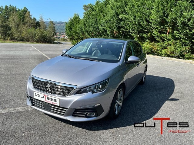 PEUGEOT 308 5p Tech Edition 1.5 BlueHDi 96KW (130CV)