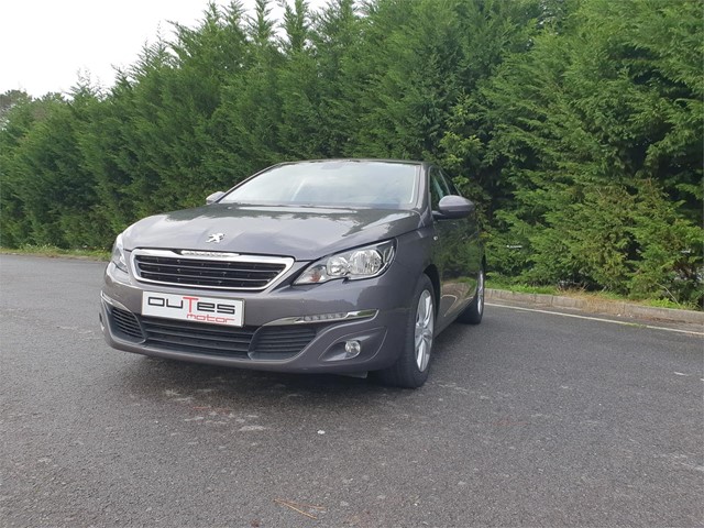 PEUGEOT 308 ALLURE 1.6 Bluehdi 120