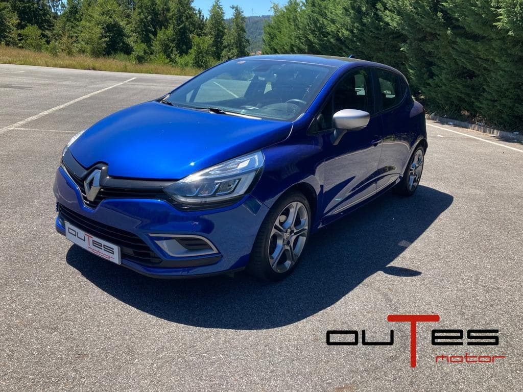 Foto 1 RENAULT CLIO Dci81Kw 110cv