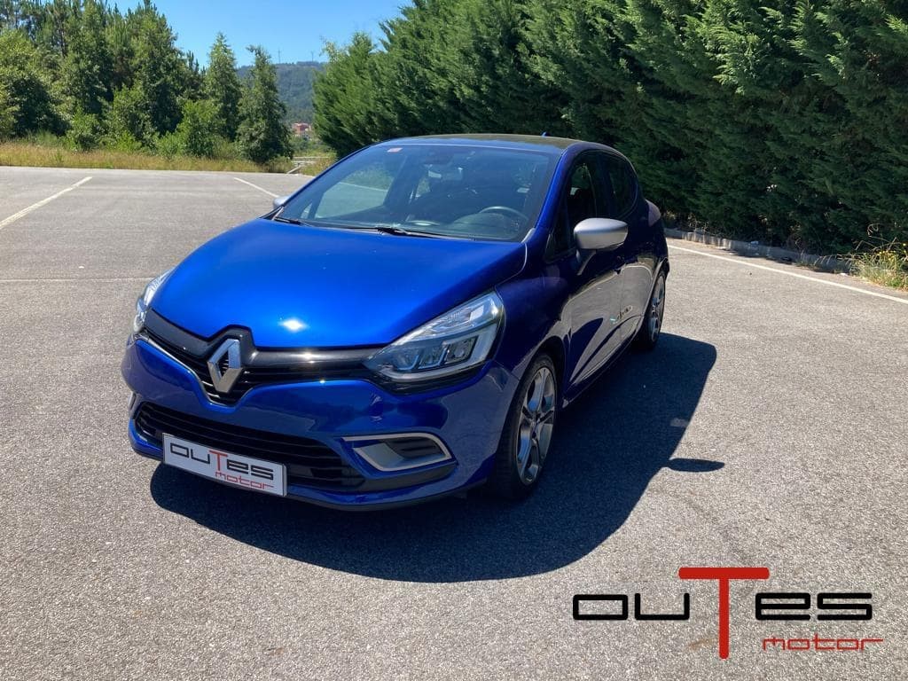 Foto 2 RENAULT CLIO Dci81Kw 110cv