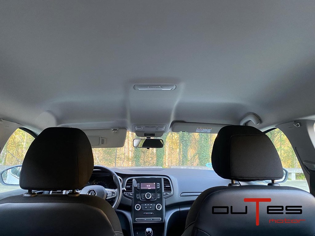 Foto 16 RENAULT MEGANE IV Hatchback 1.5 Blue dCi 95