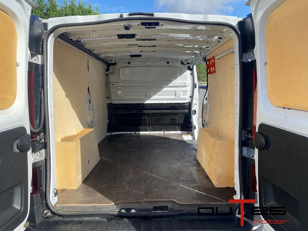 Foto 12 Renault Trafic 2.0 110cv