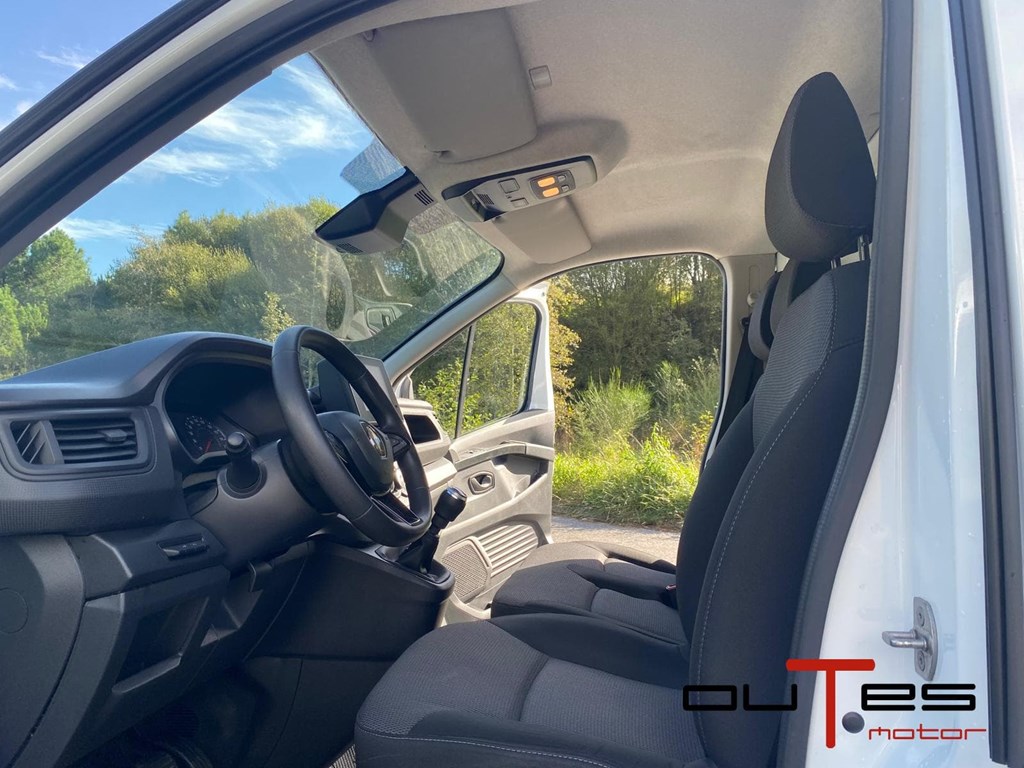 Foto 23 Renault Trafic 2.0 110cv