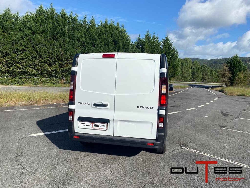 Foto 8 Renault Trafic 2.0 110cv
