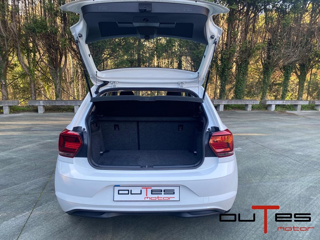 Foto 15 VOLKSWAGEN POLO VI 1.6 TDI