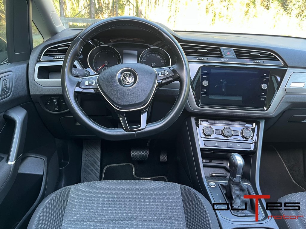 Foto 10 VOLKSWAGEN Touran Advance 2.0 Tdi110kw (150cv)Dsg