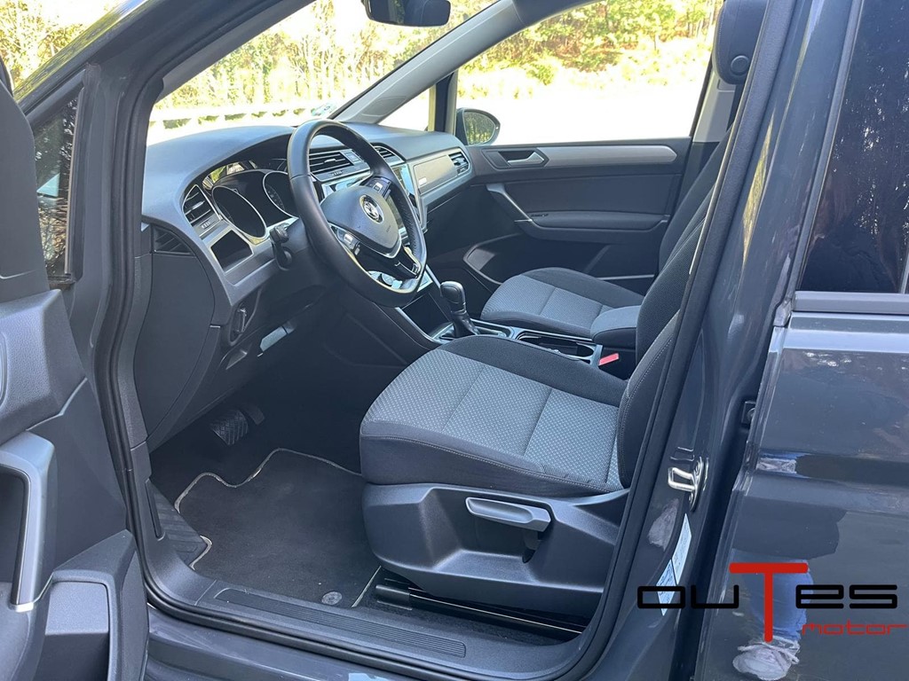 Foto 13 VOLKSWAGEN Touran Advance 2.0 Tdi110kw (150cv)Dsg