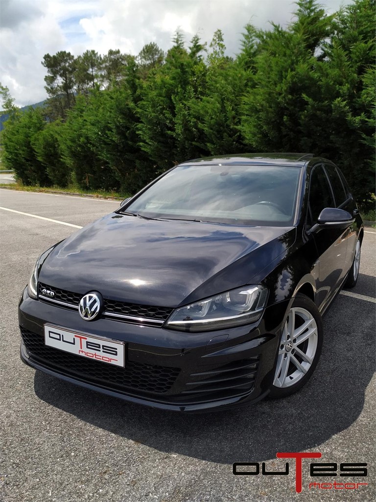 Foto 2 VW GOLF GTD 2.0 TDI 184cv BMT